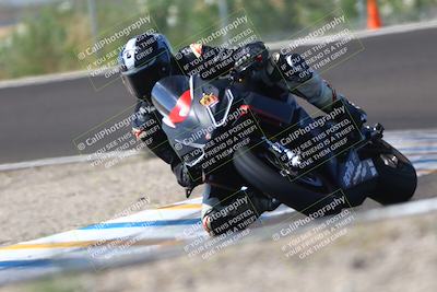 media/Sep-20-2025-TrackDaz (Sat) [[27f0cde673]]/A Group/2pm (Turn 9)/